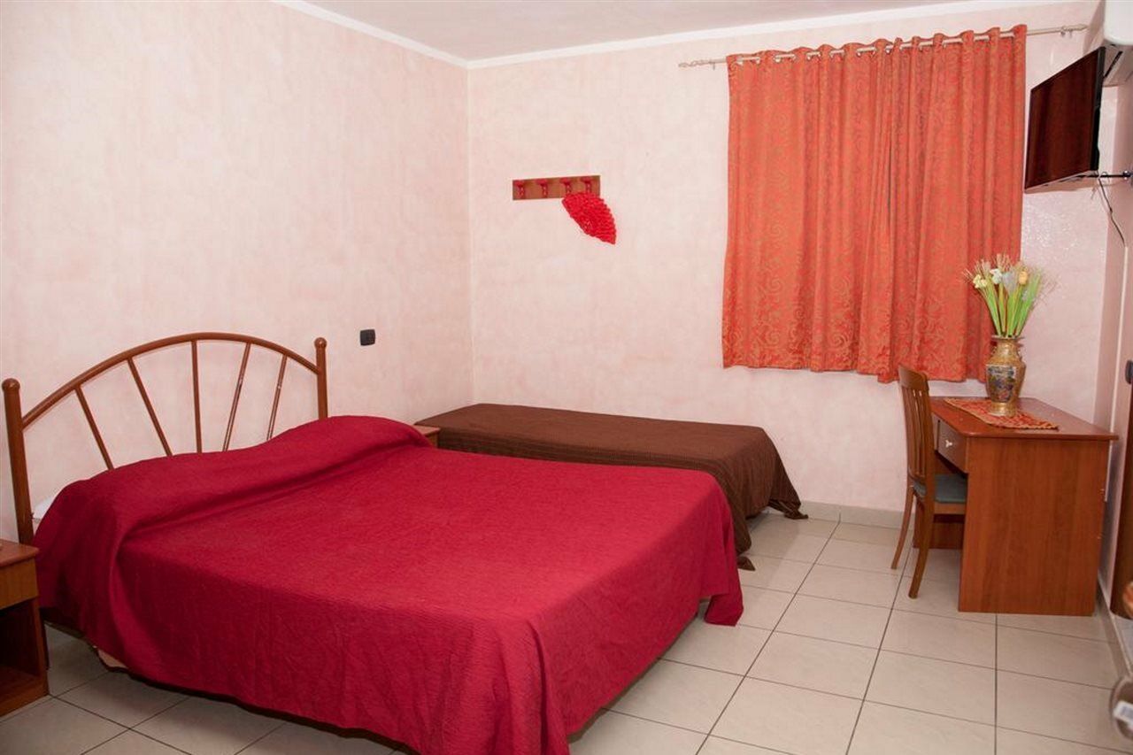 Hotel Gimar à Melito di Napoli Extérieur photo